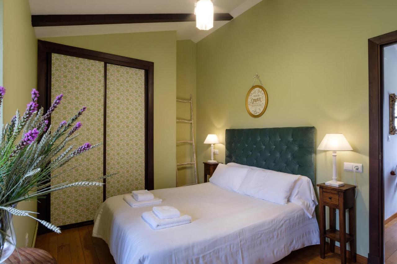 Aldea A Painza Pension Arzúa Buitenkant foto