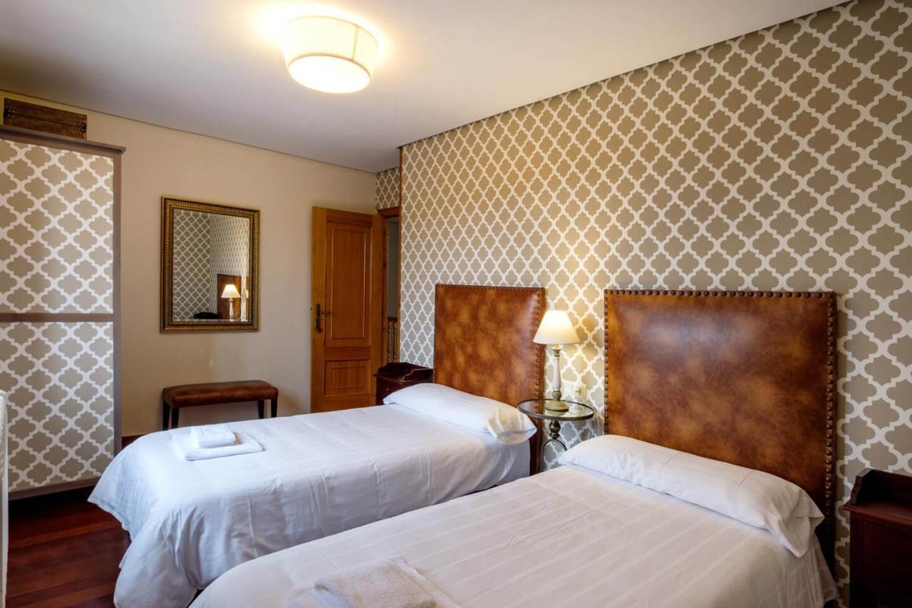 Aldea A Painza Pension Arzúa Buitenkant foto