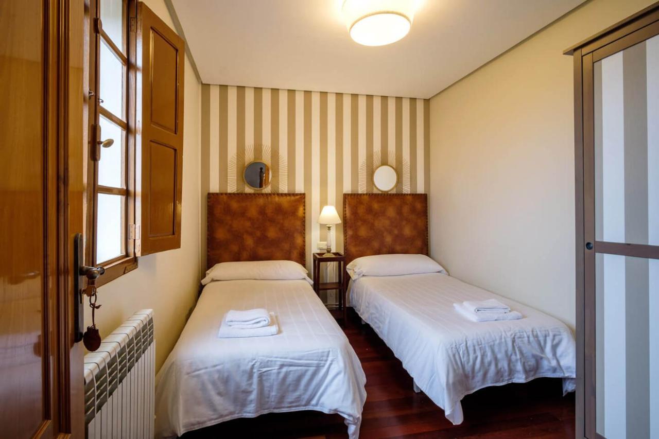 Aldea A Painza Pension Arzúa Buitenkant foto